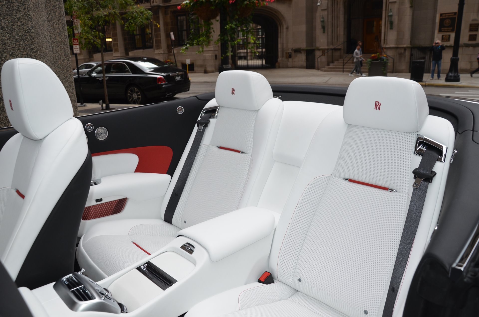 2018 Rolls-Royce Dawn Fashion, 9/20