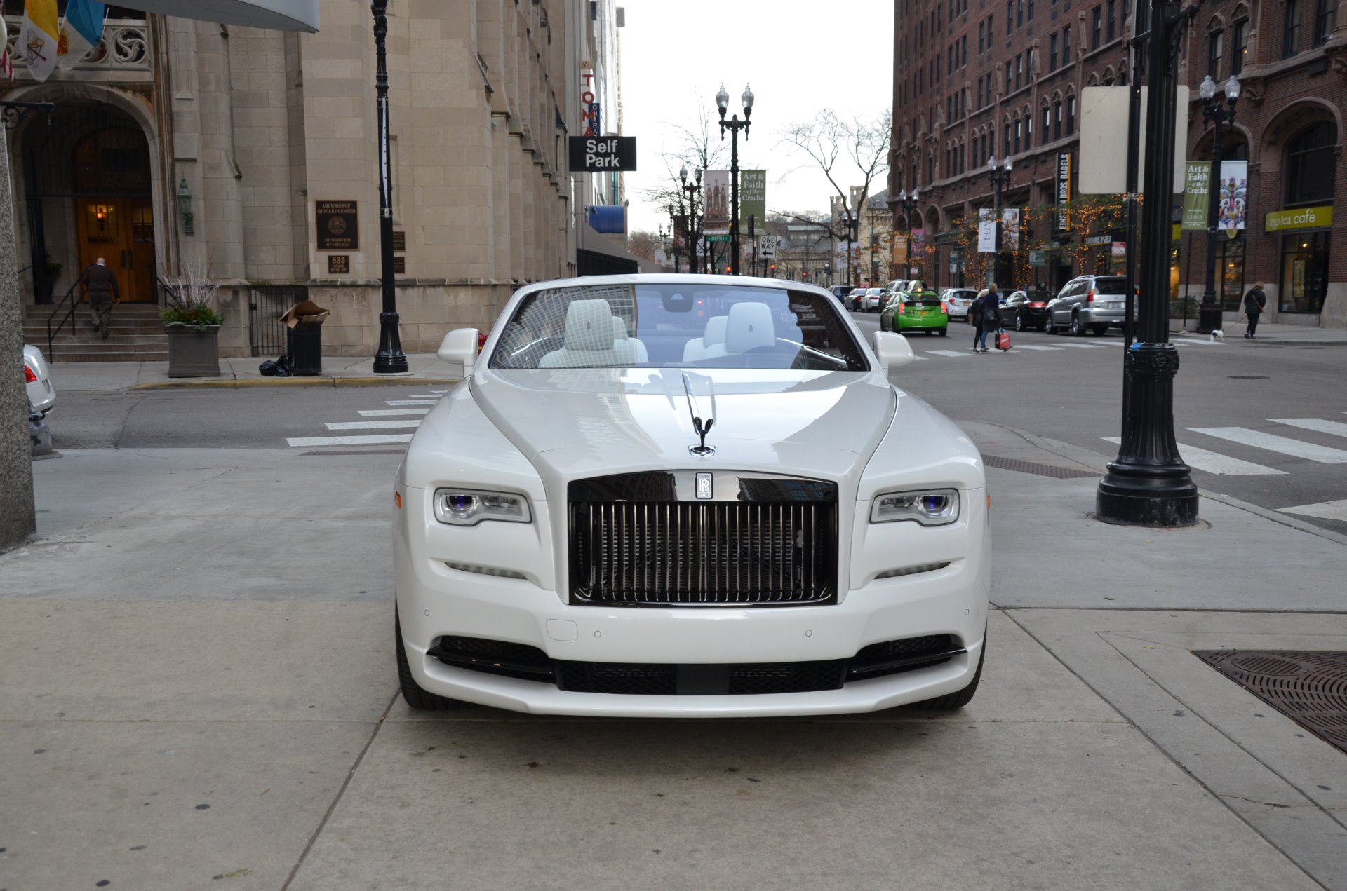 2018 Rolls-Royce Dawn, 2/20