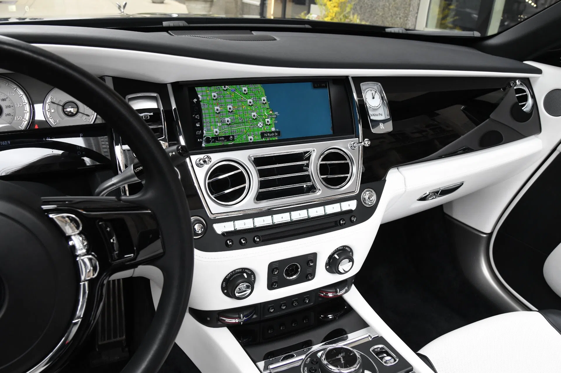 2018 Rolls-Royce Dawn interior, dashboard, Arctic White