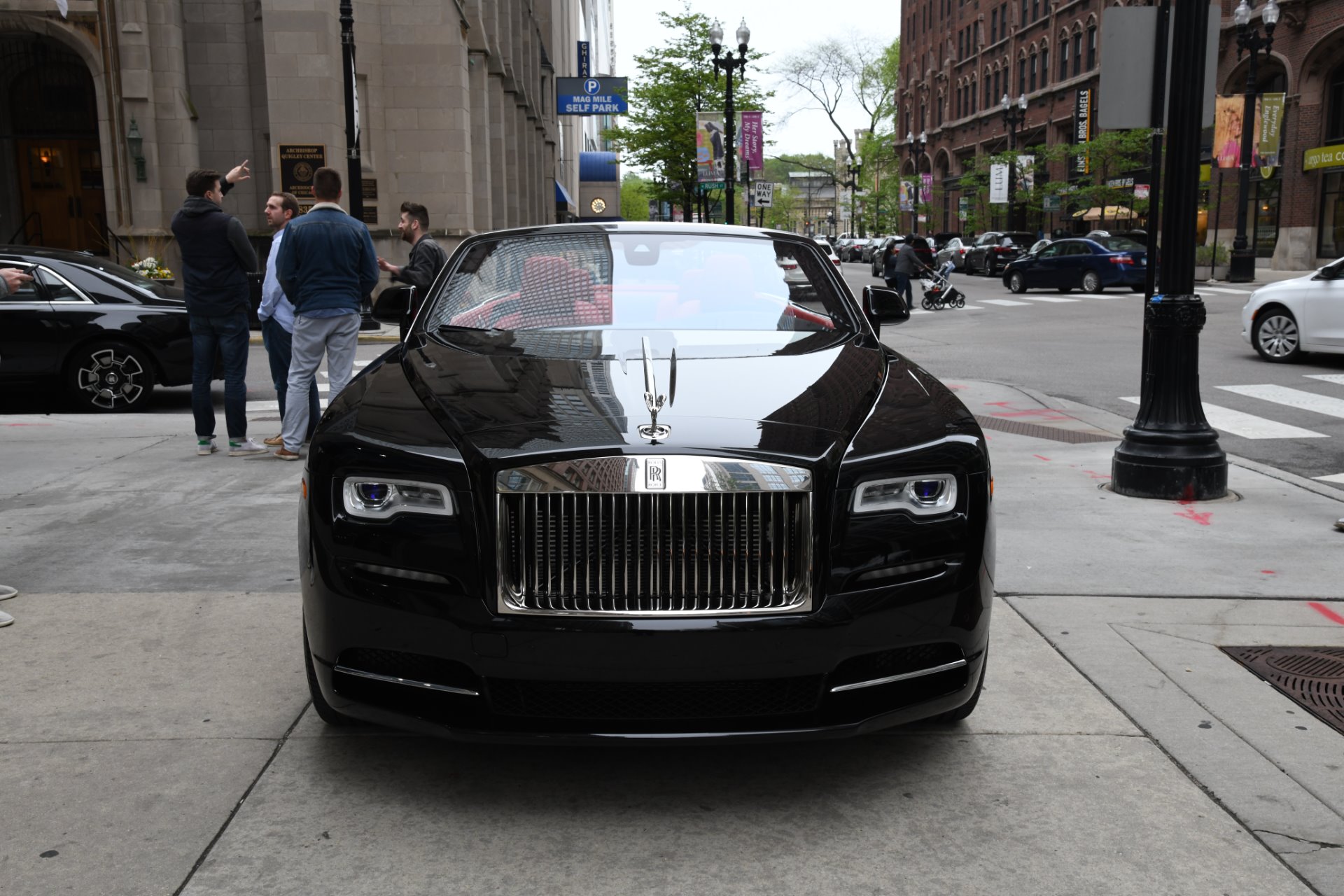 2018 Rolls-Royce Dawn, 2/20