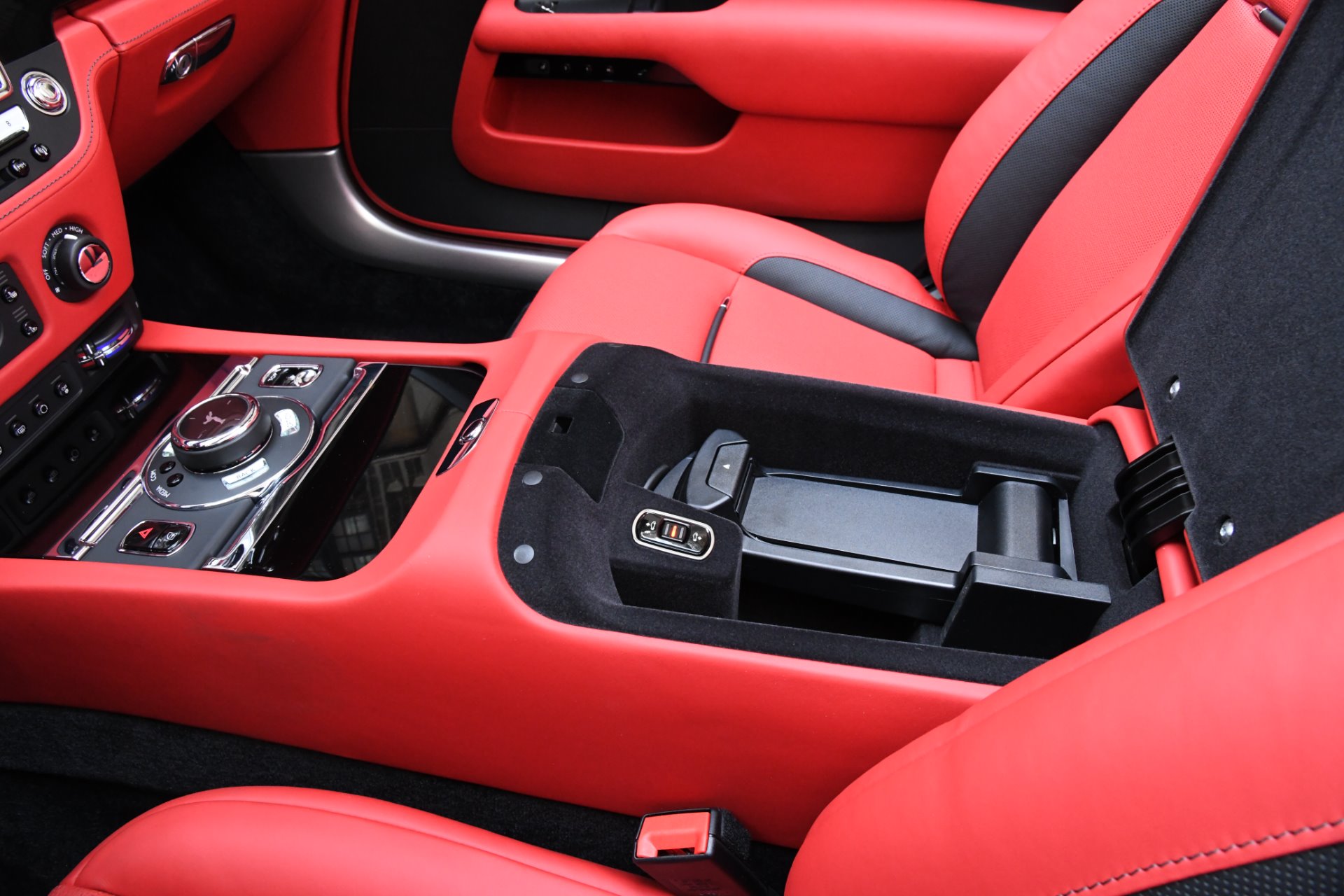 2018 Rolls-Royce Dawn, 14/20