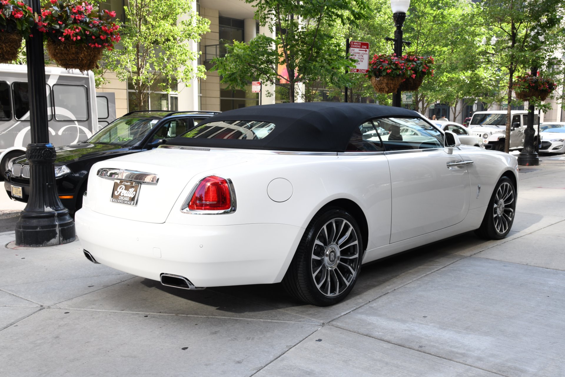 2018 Rolls-Royce Dawn, 18/20
