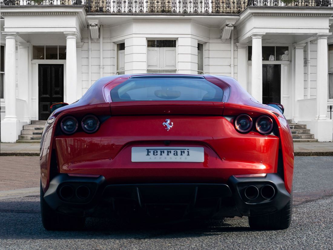 2018 Ferrari 812 Superfast, 2/16