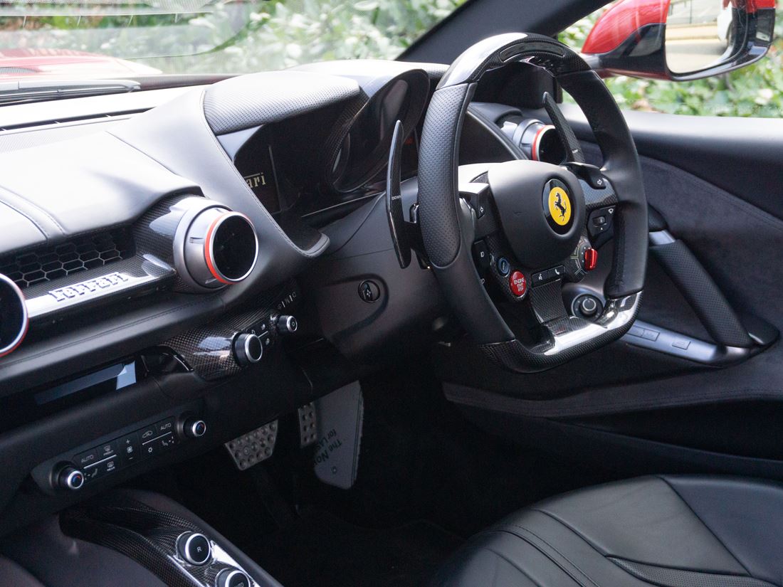 2018 Ferrari 812 Superfast, 4/16