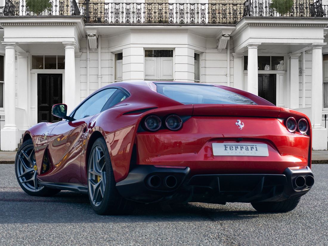 2018 Ferrari 812 Superfast, 6/16