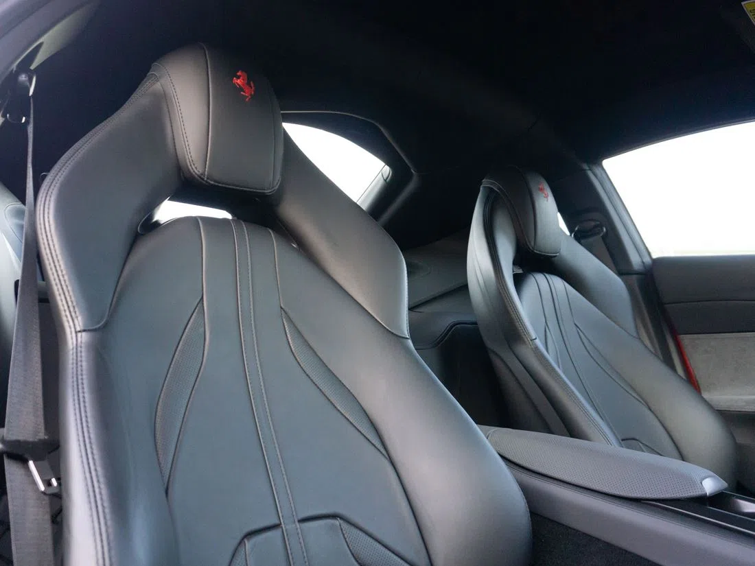 2018 Ferrari 812 Superfast interior, seats, Nero Ade