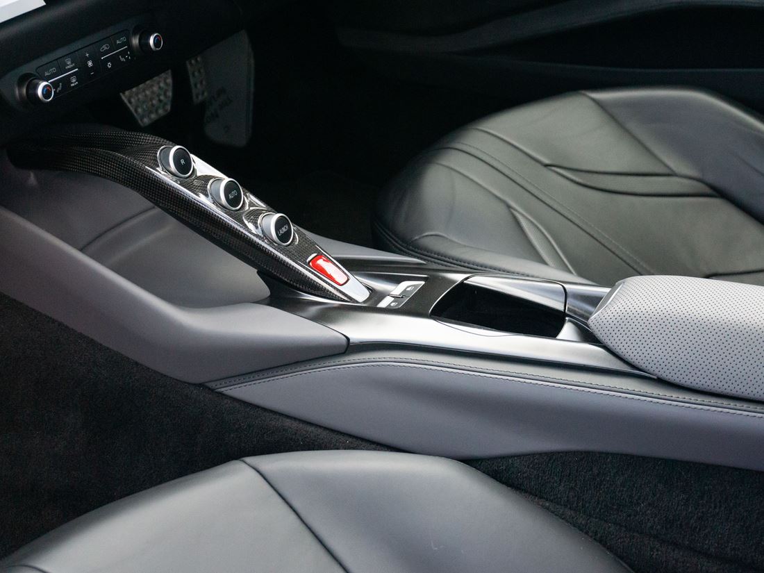 2018 Ferrari 812 Superfast, 13/16