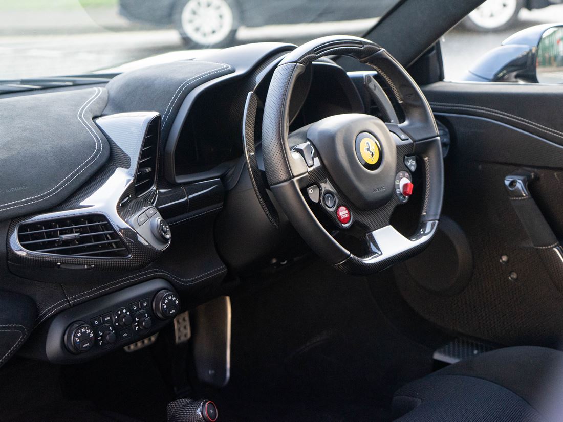 2015 Ferrari 458 Speciale, 3/20