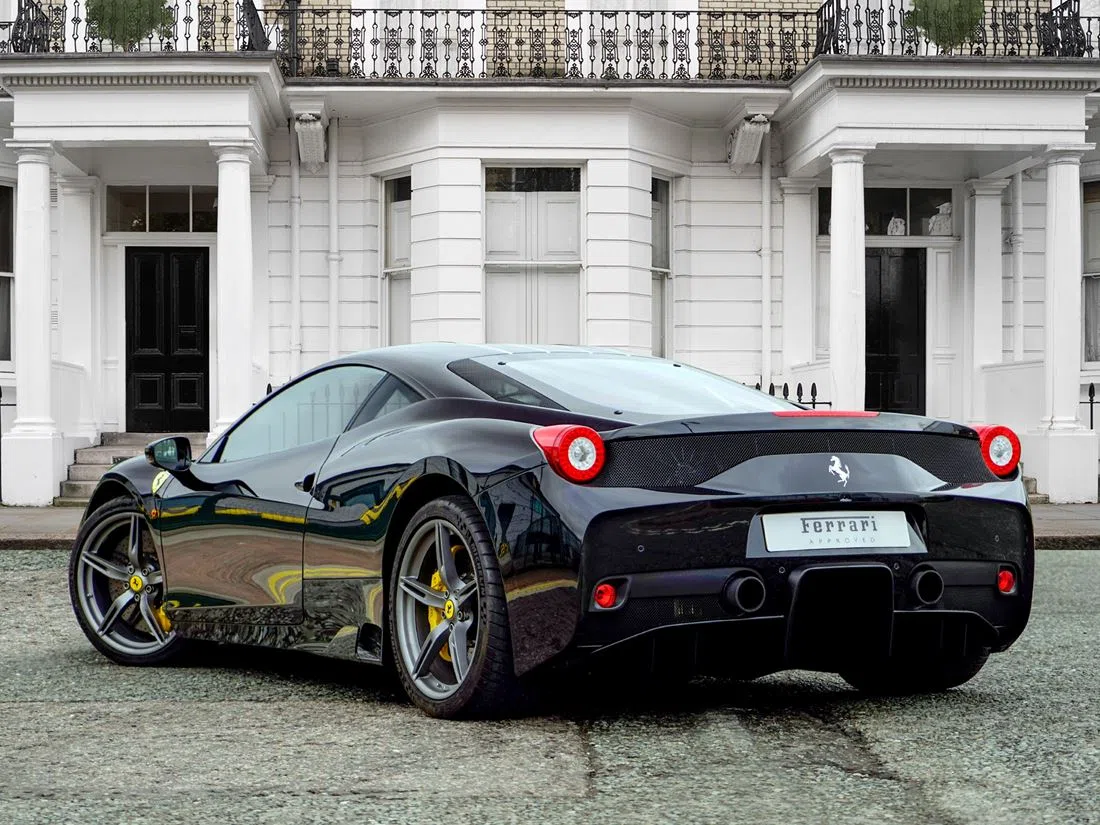 2015 Ferrari 458 Speciale, 2/20
