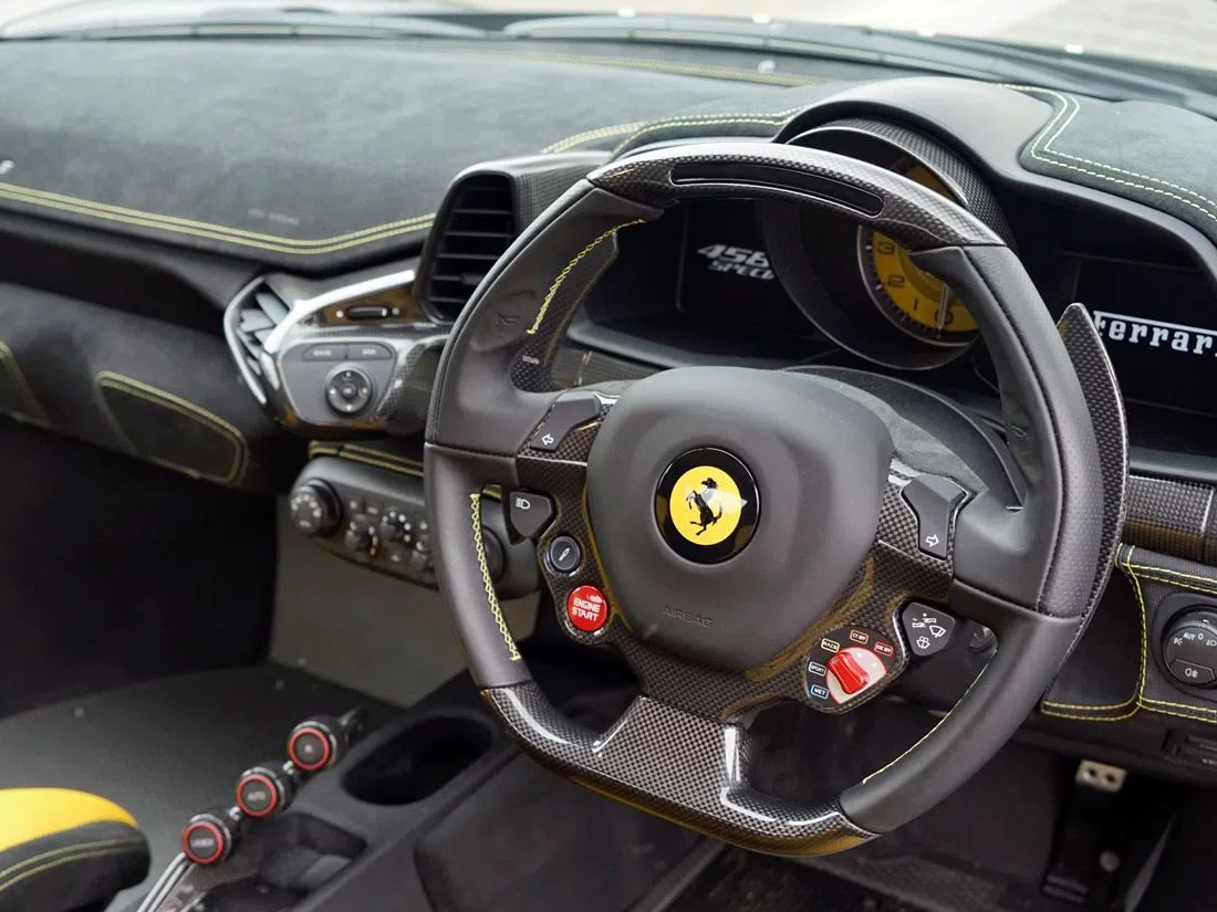 2015 Ferrari 458 Speciale, 3/20