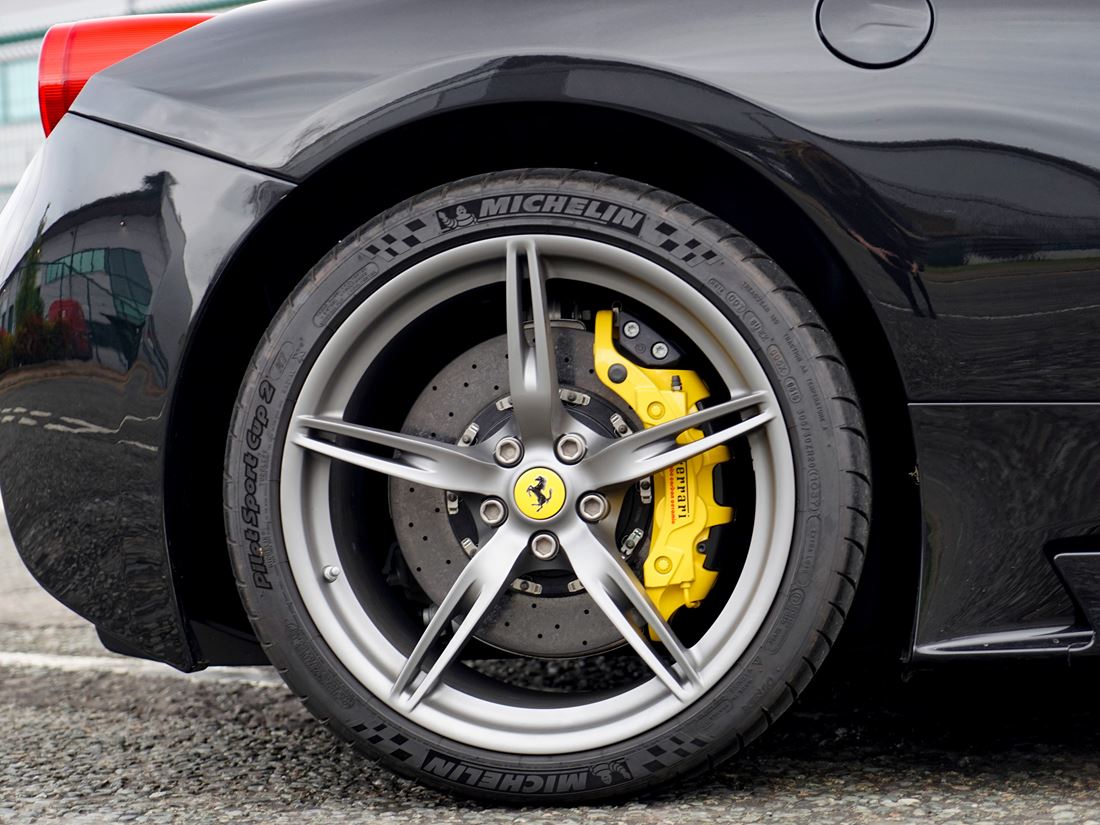 2015 Ferrari 458 Speciale, 18/20