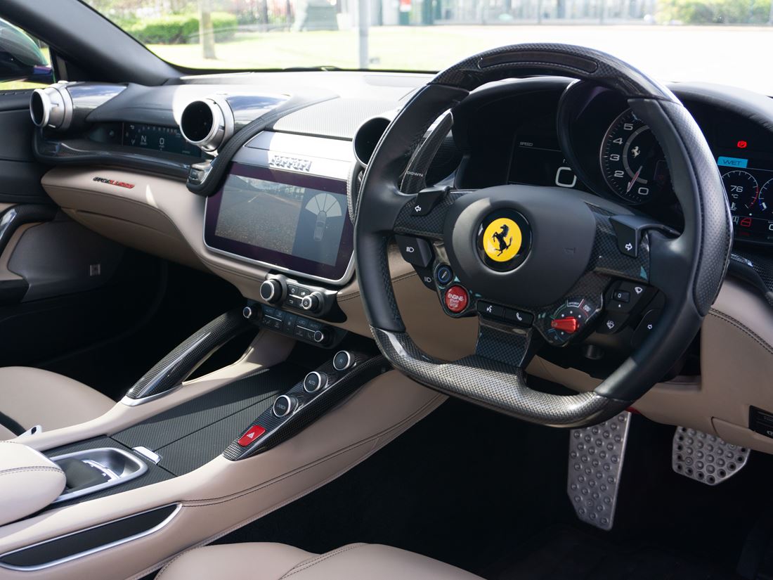 2017 Ferrari GTC4Lusso V12, 7/20