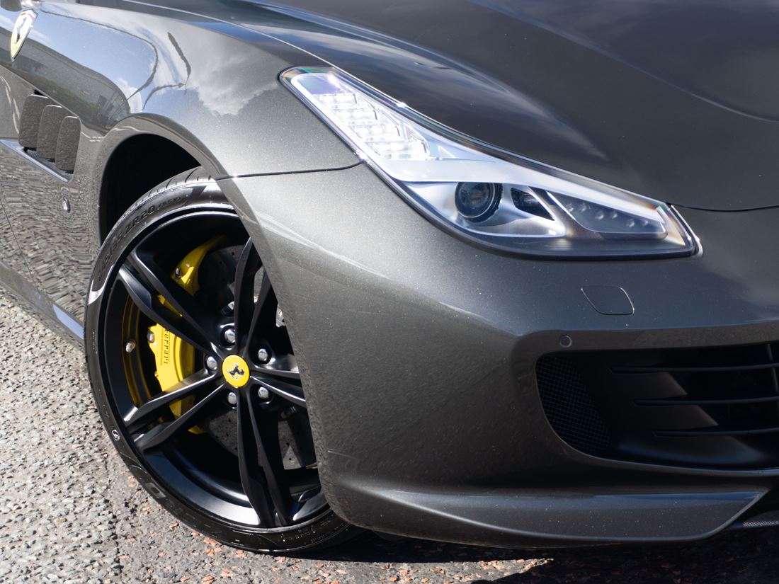 2017 Ferrari GTC4Lusso V12, 9/20