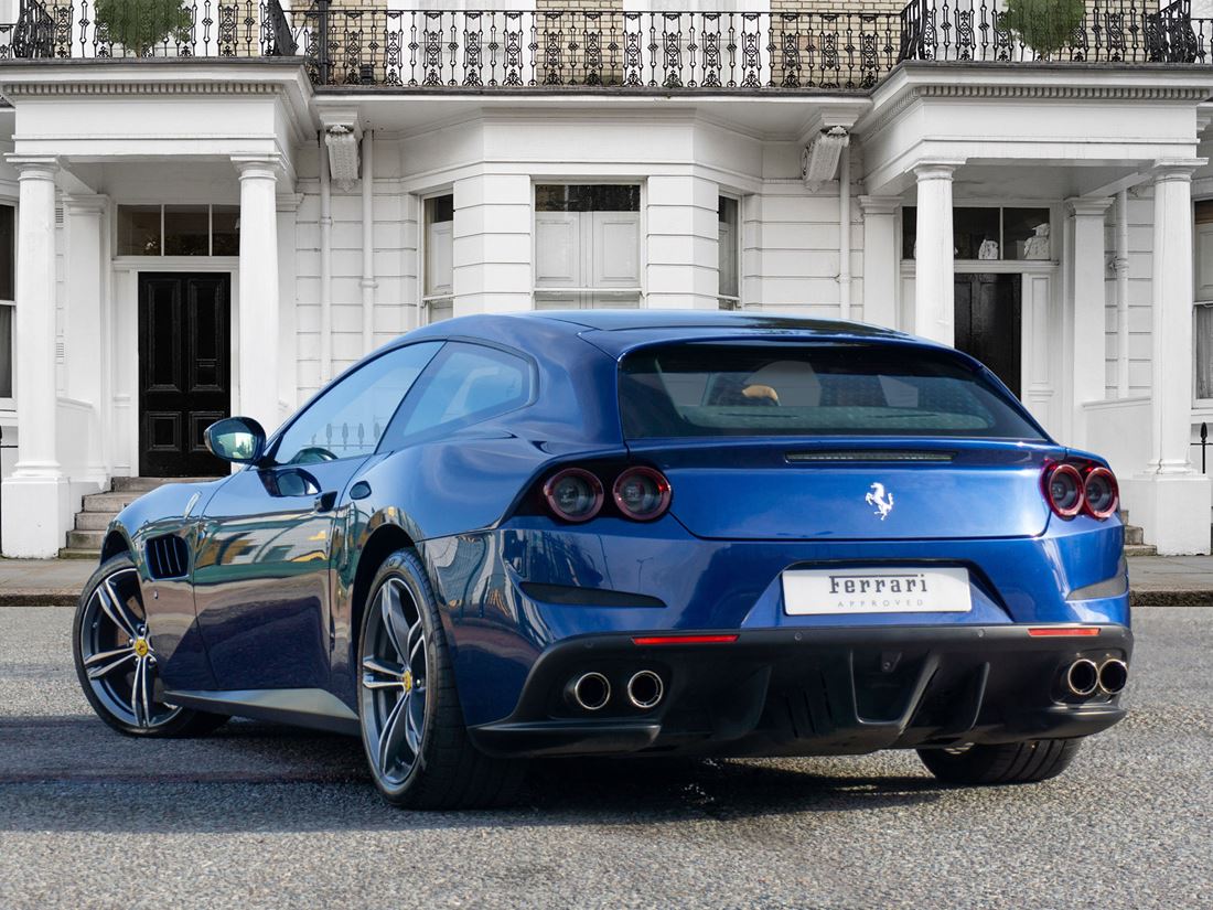 2019 Ferrari GTC4Lusso, 2/20