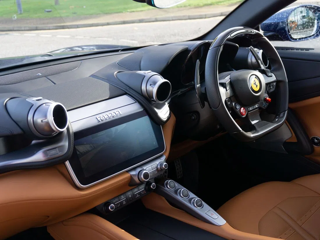 2019 Ferrari GTC4Lusso interior, dashboard, Cuoio
