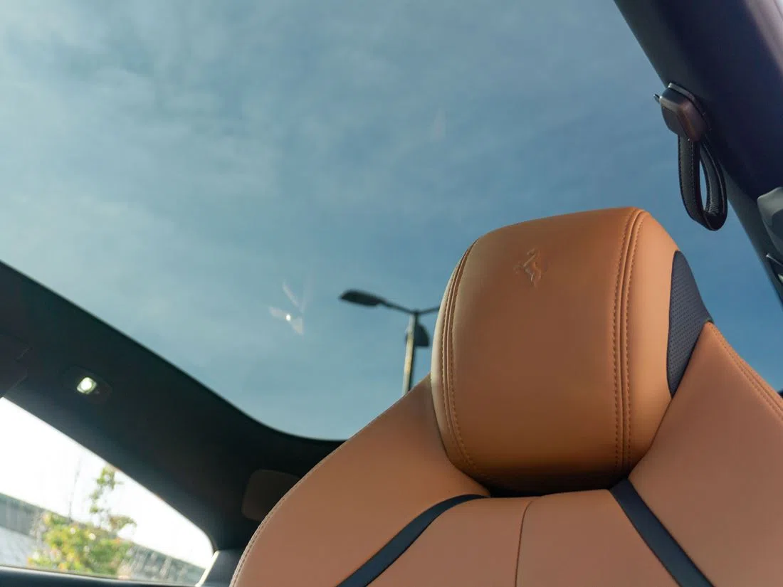 2019 Ferrari GTC4Lusso interior, seats, Cuoio