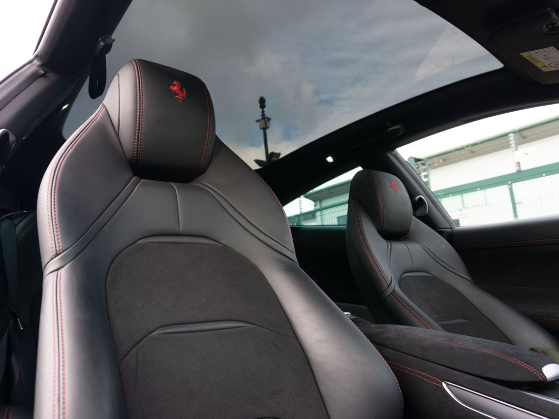 2019 Ferrari GTC4Lusso T, 16/20