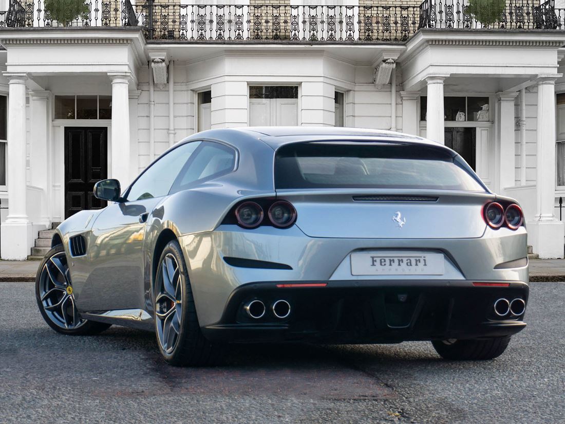 2017 Ferrari GTC4Lusso T, 3/17