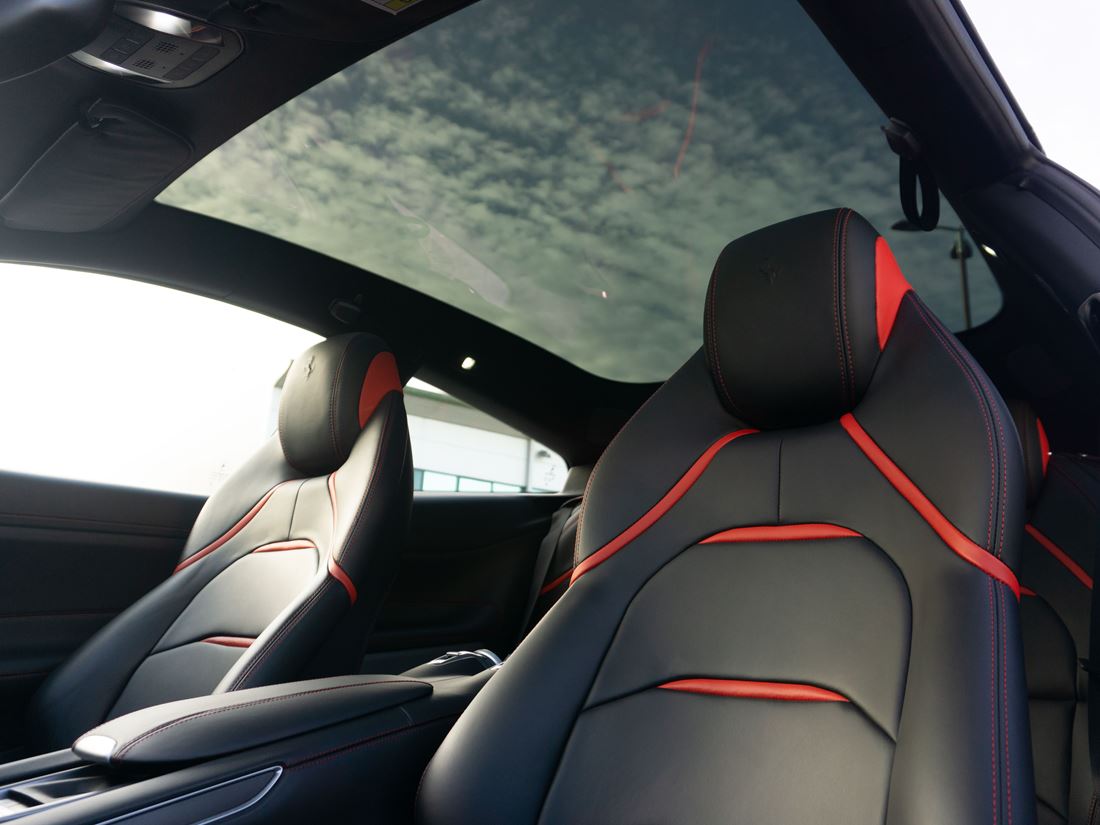 2017 Ferrari GTC4Lusso T, 5/17