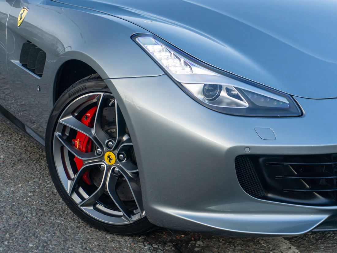 2017 Ferrari GTC4Lusso T, 13/17