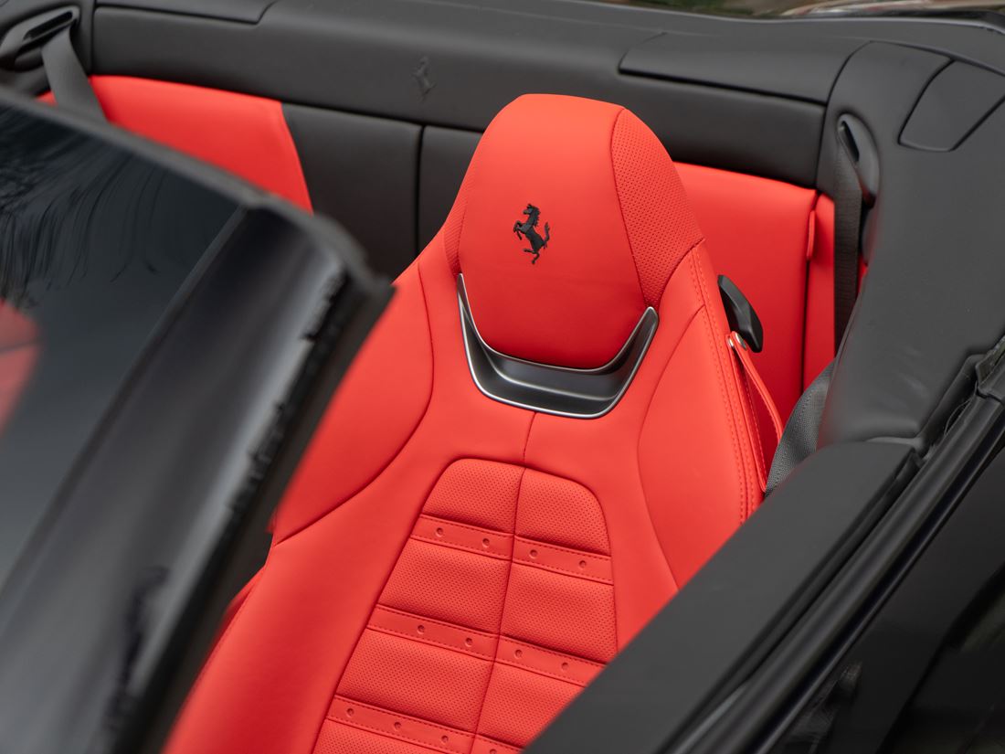 2020 Ferrari Portofino, 11/20