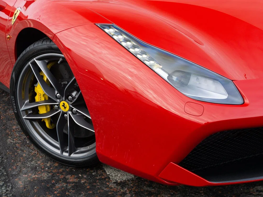 2018 Ferrari 488 Spider for sale, exterior, Rosso Corsa