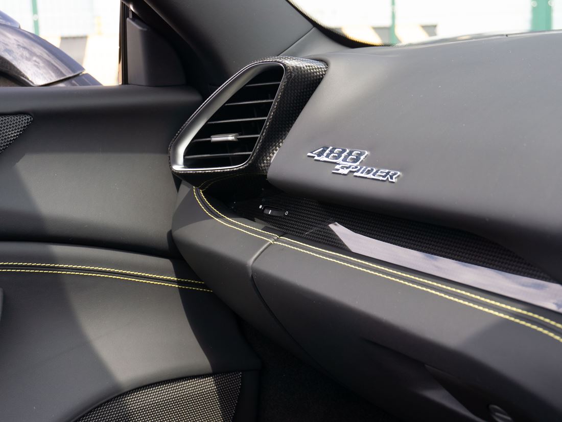 2018 Ferrari 488 Spider, 12/20