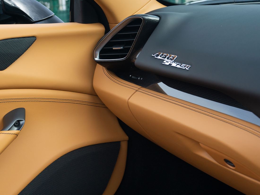 2018 Ferrari 488 Spider, 16/20