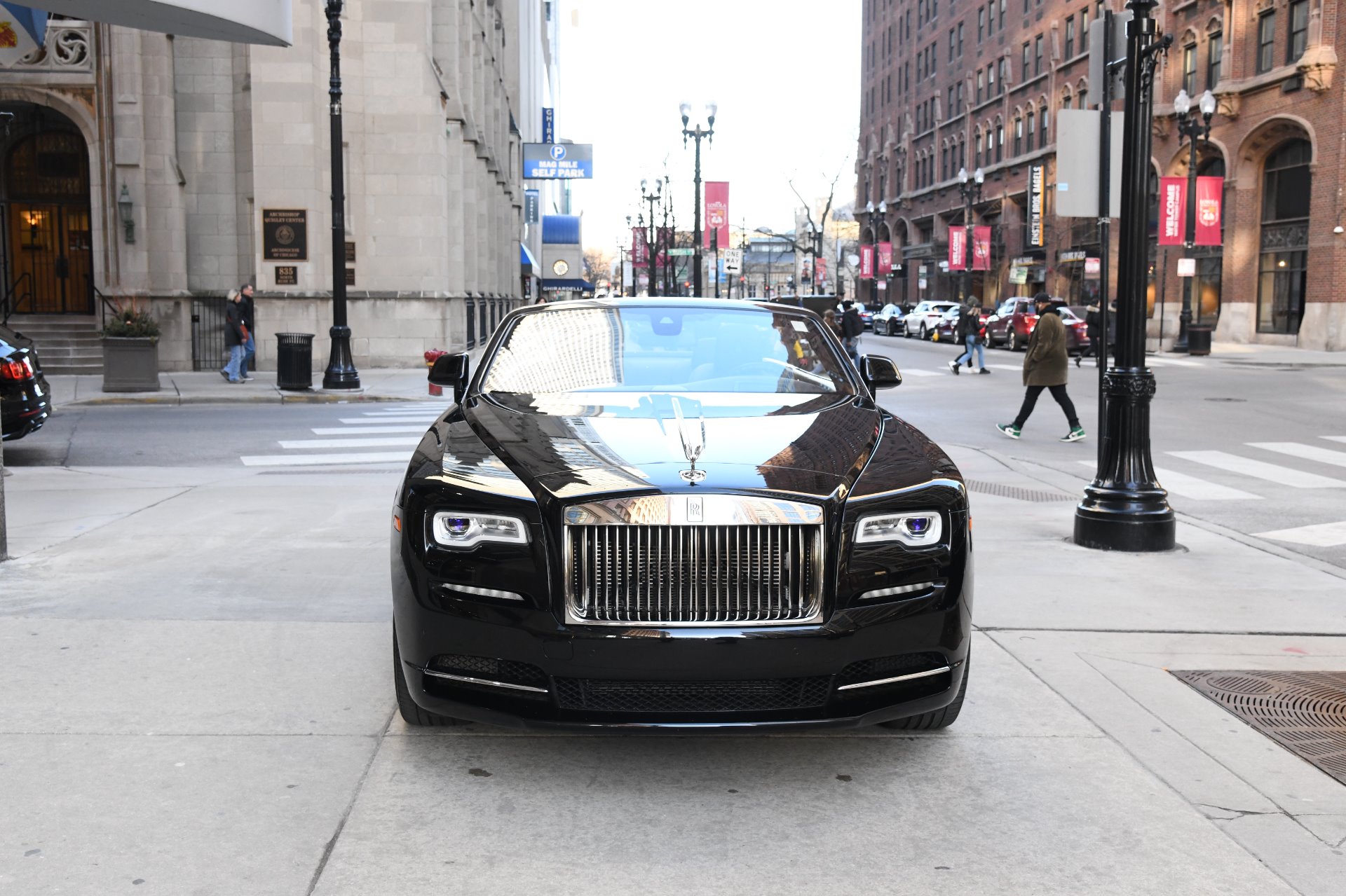 2018 Rolls-Royce Dawn, 3/18