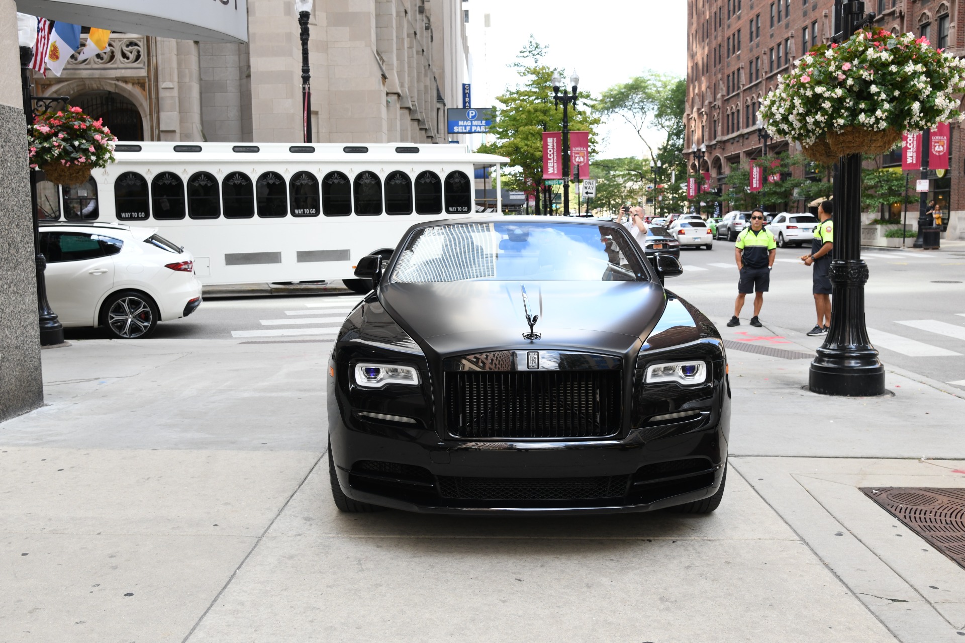 2017 Rolls-Royce Dawn, 2/20