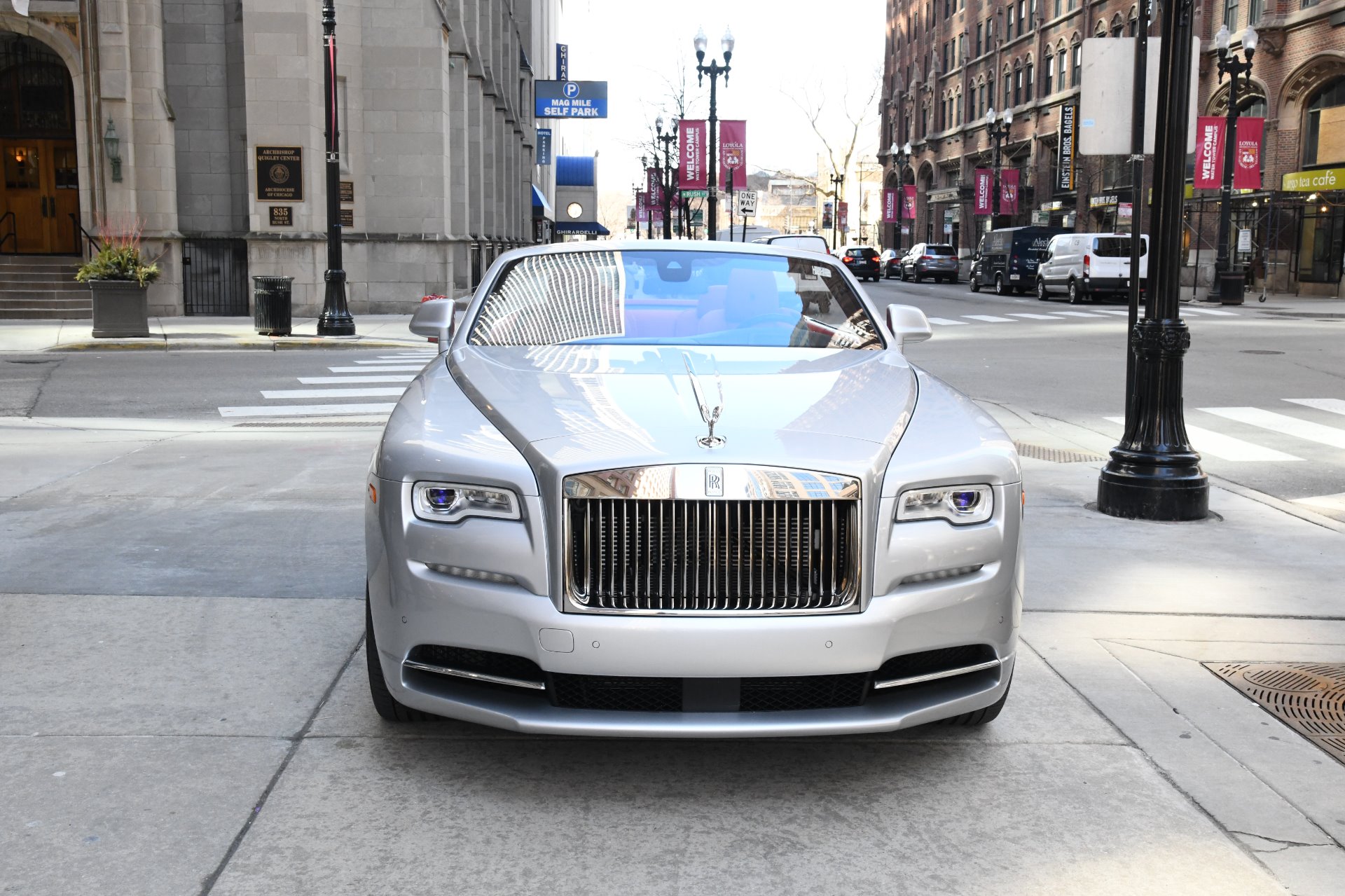2017 Rolls-Royce Dawn, 2/18