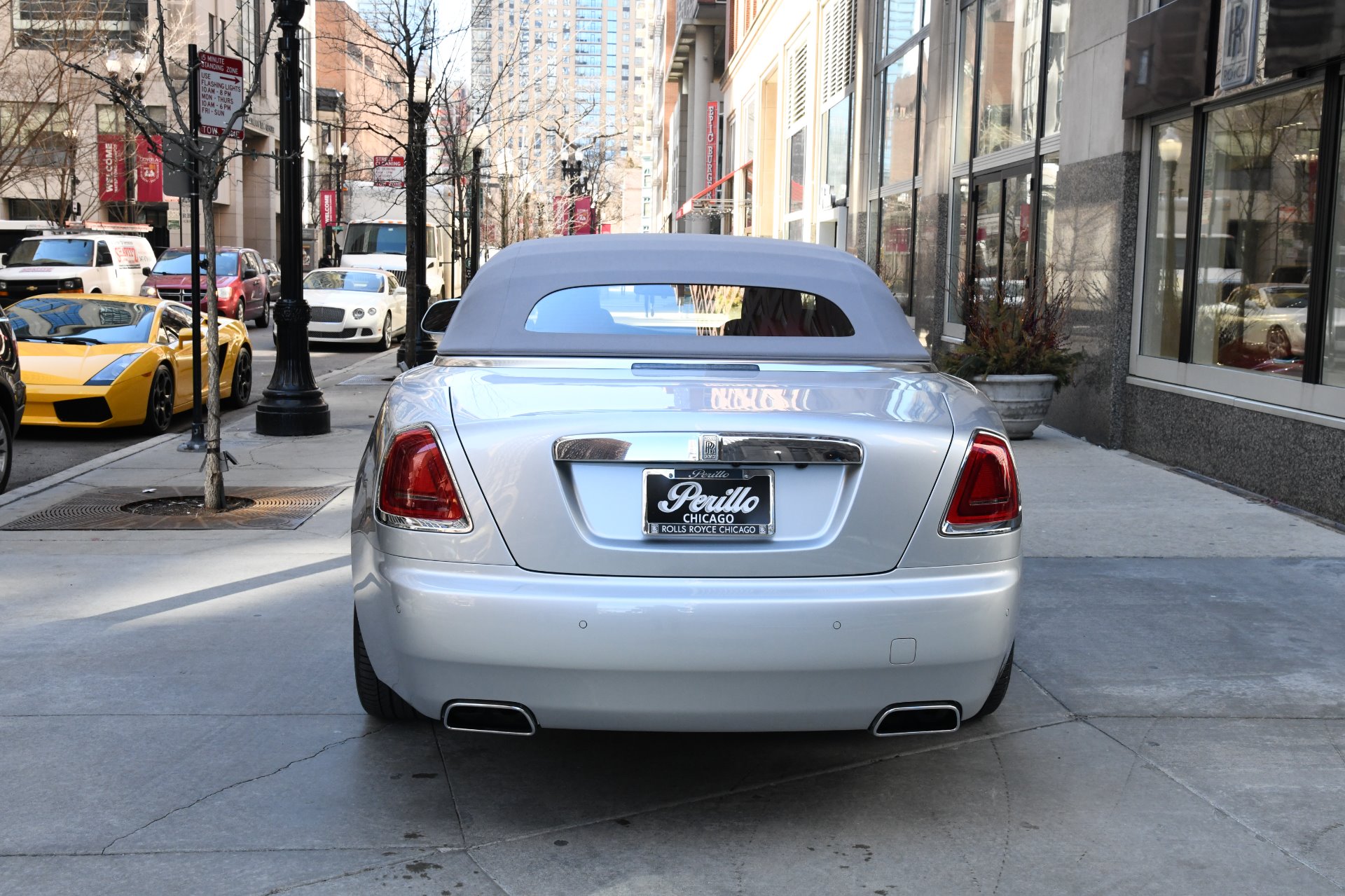 2017 Rolls-Royce Dawn, 17/18