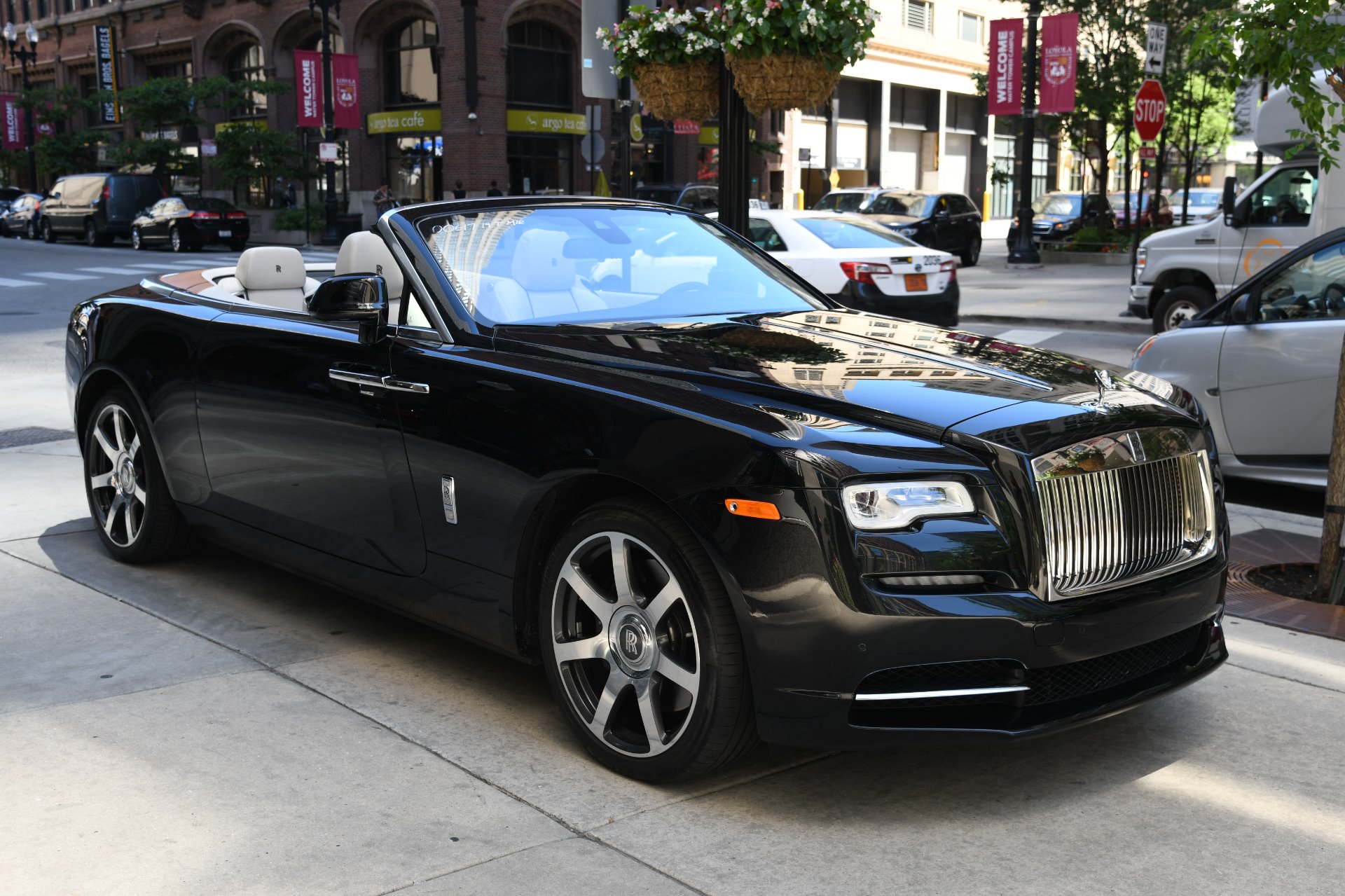 2017 Rolls-Royce Dawn