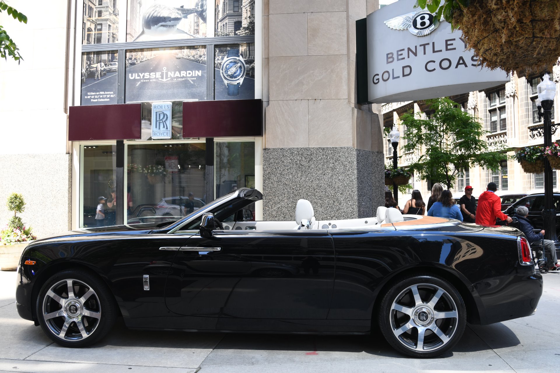 2017 Rolls-Royce Dawn, 6/18
