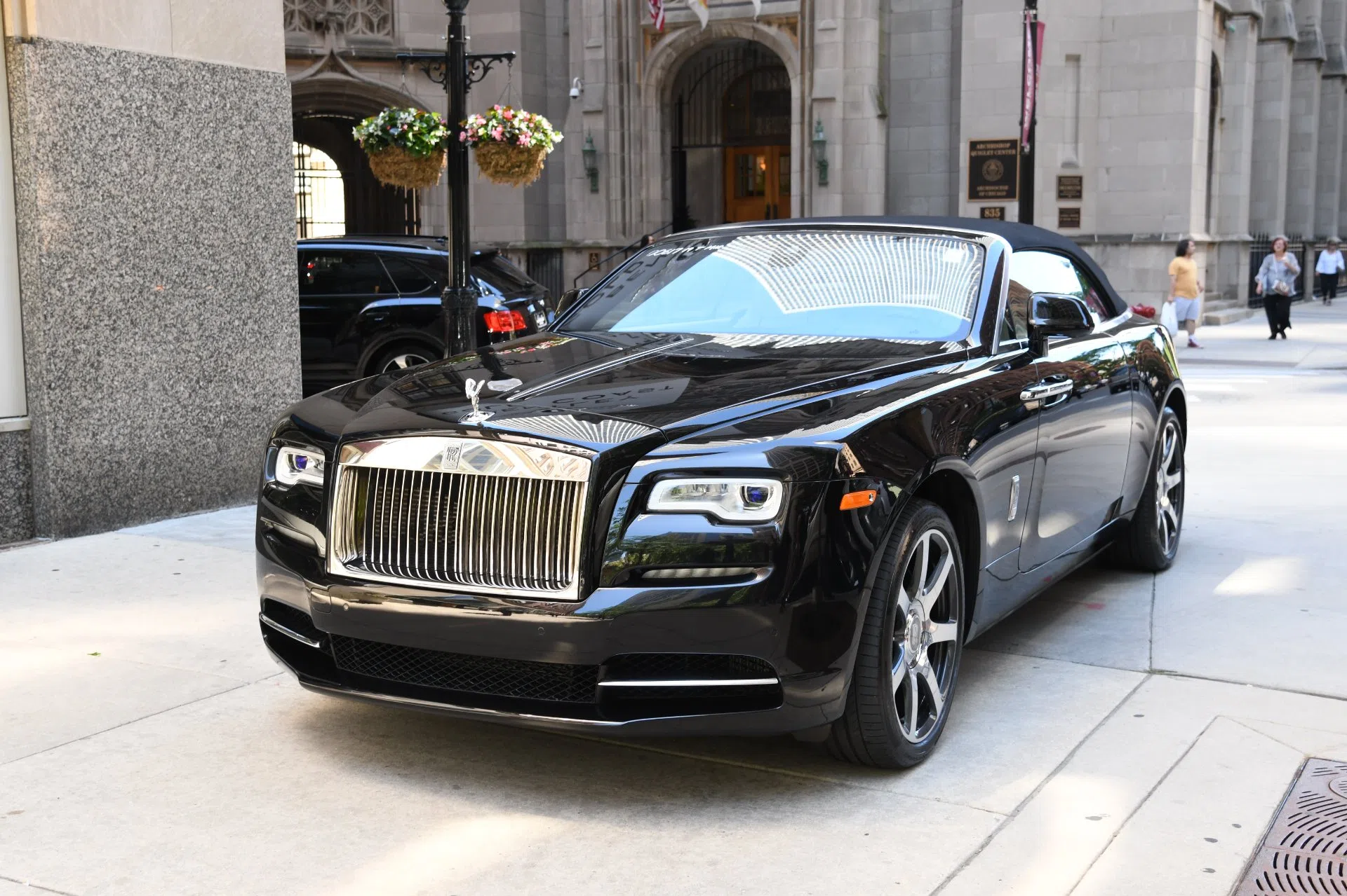 2017 Rolls-Royce Dawn for sale, exterior, Diamond Black