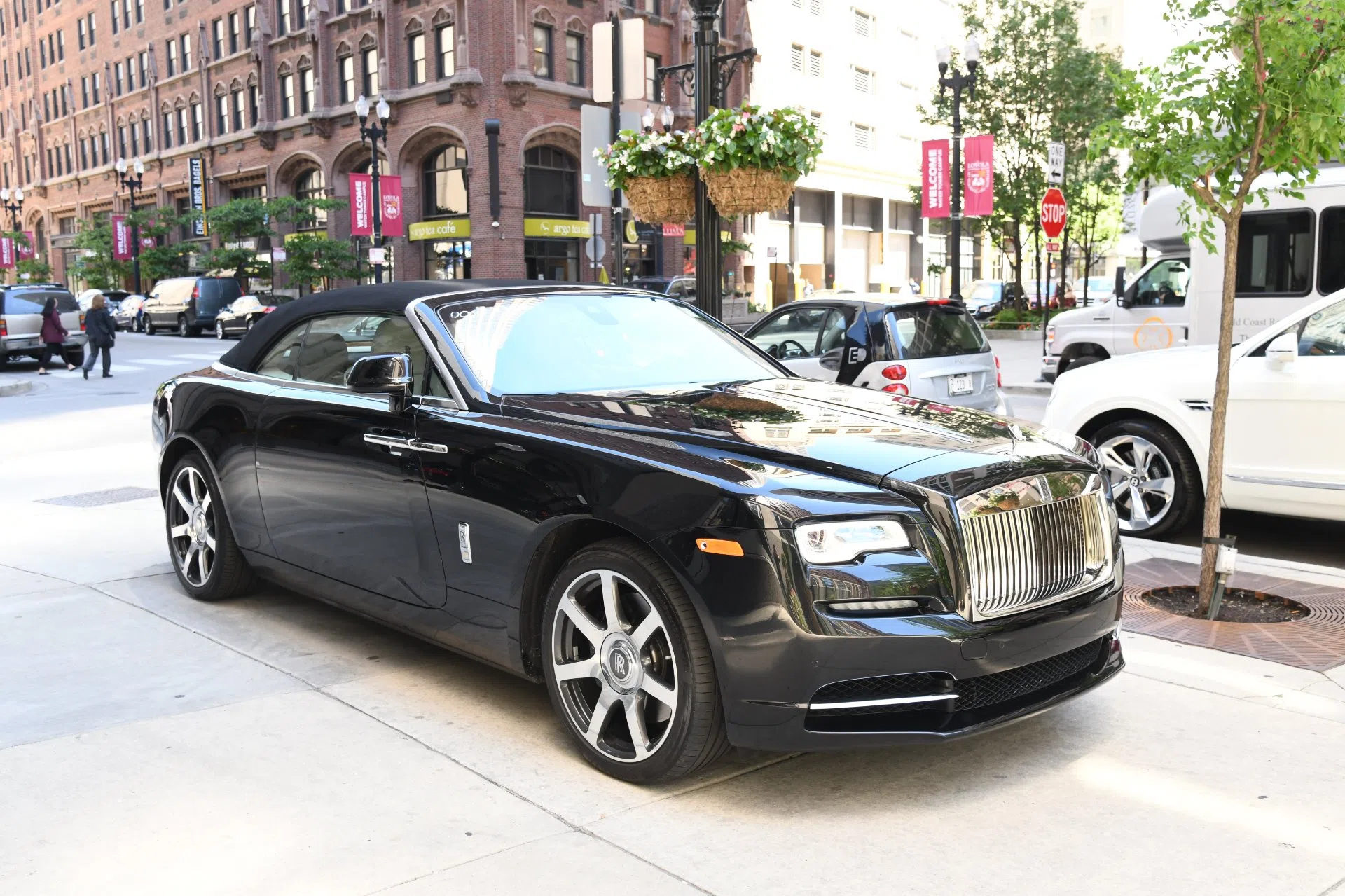 2017 Rolls-Royce Dawn for sale, exterior, Diamond Black