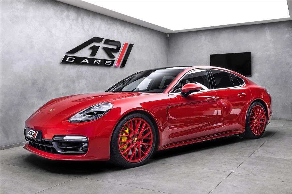2017 Porsche Panamera Turbo exclusive