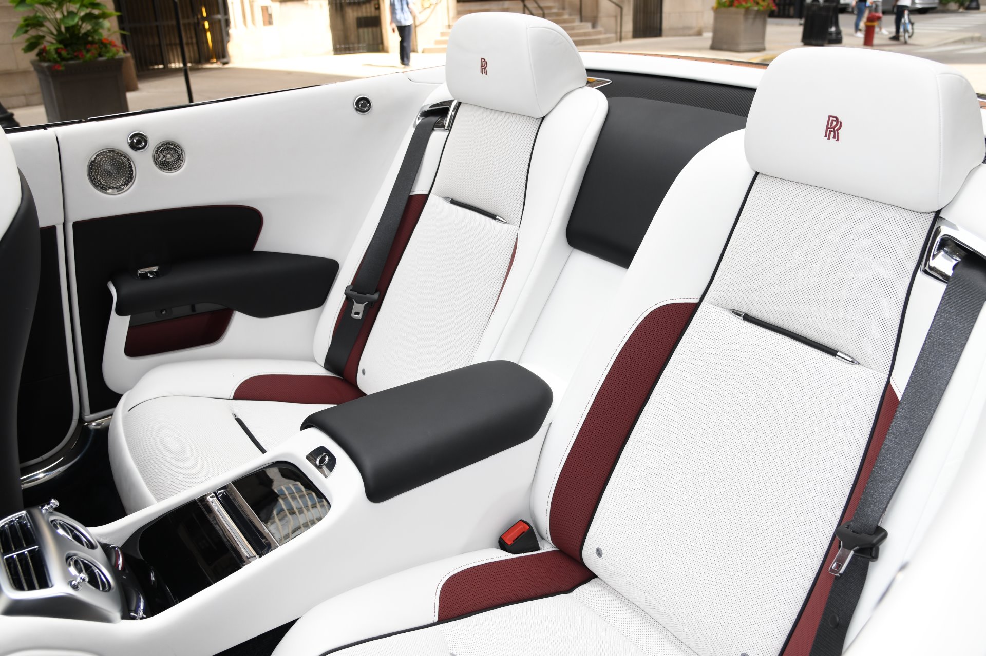 2017 Rolls-Royce Dawn, 9/22