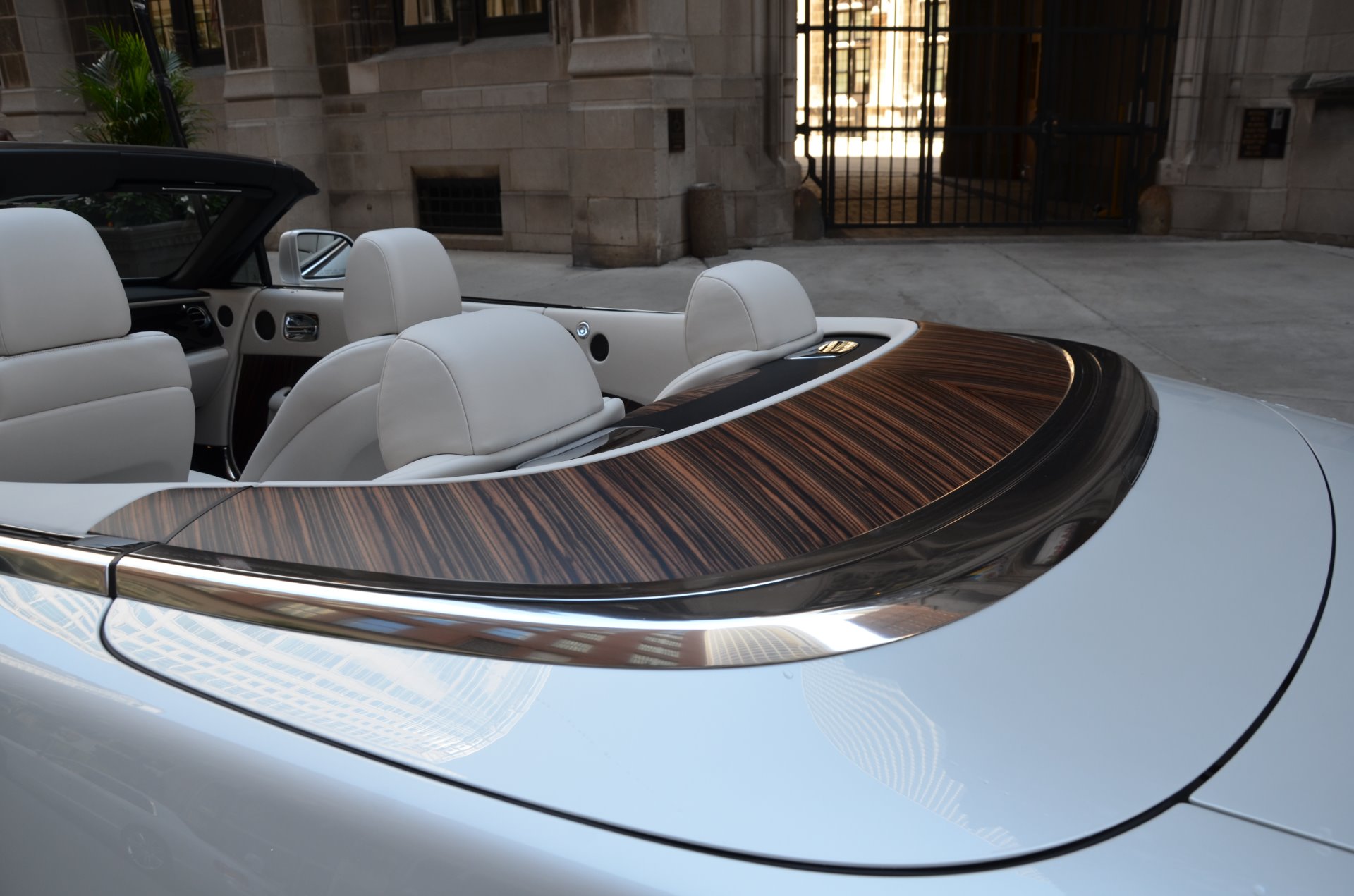 2016 Rolls-Royce Dawn, 14/17