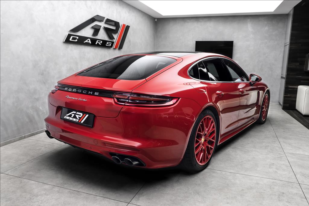 2017 Porsche Panamera Turbo exclusive, 6/20