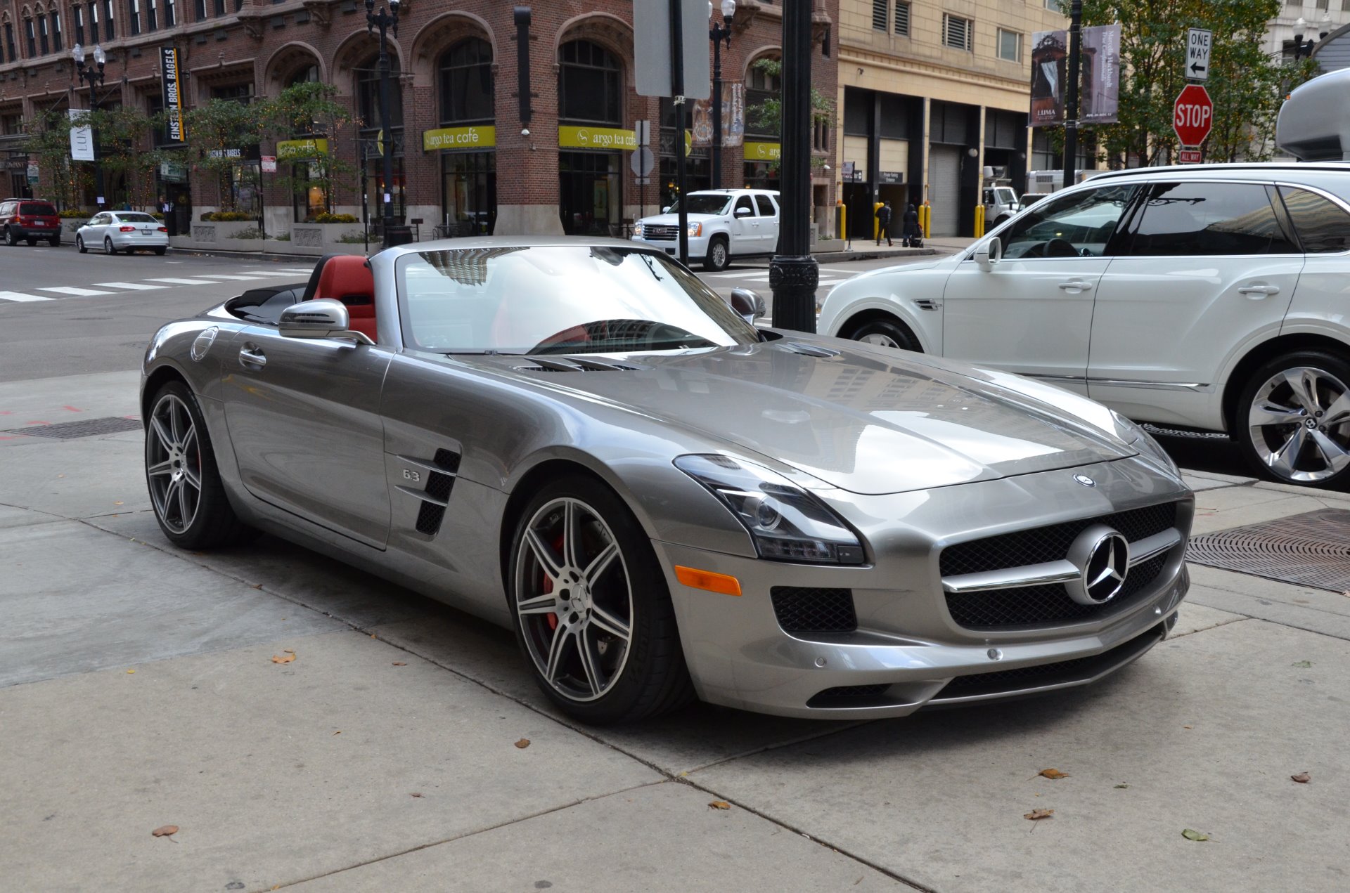 2012 Mercedes-Benz SLS AMG ROADSTER