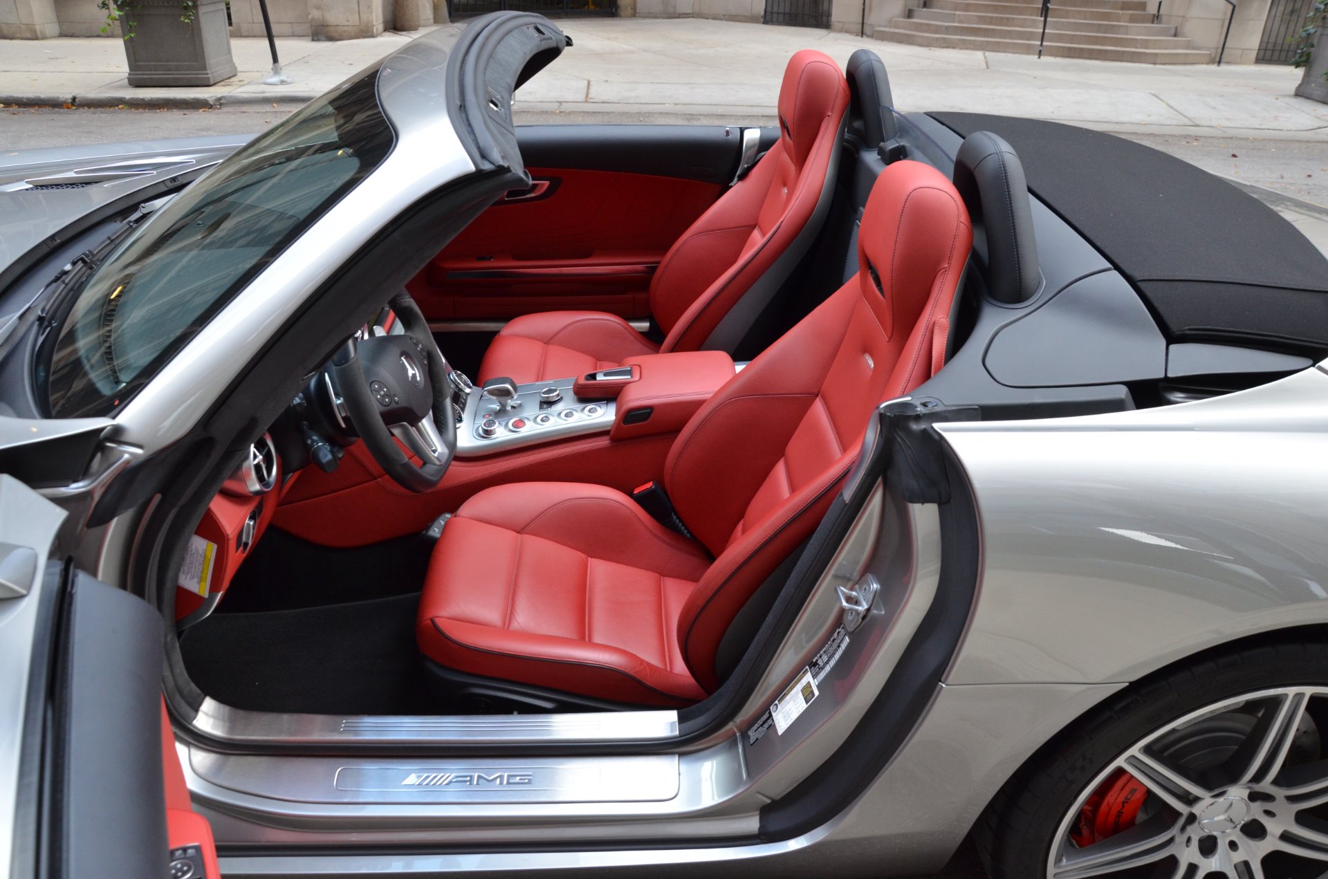 2012 Mercedes-Benz SLS AMG ROADSTER, 7/20
