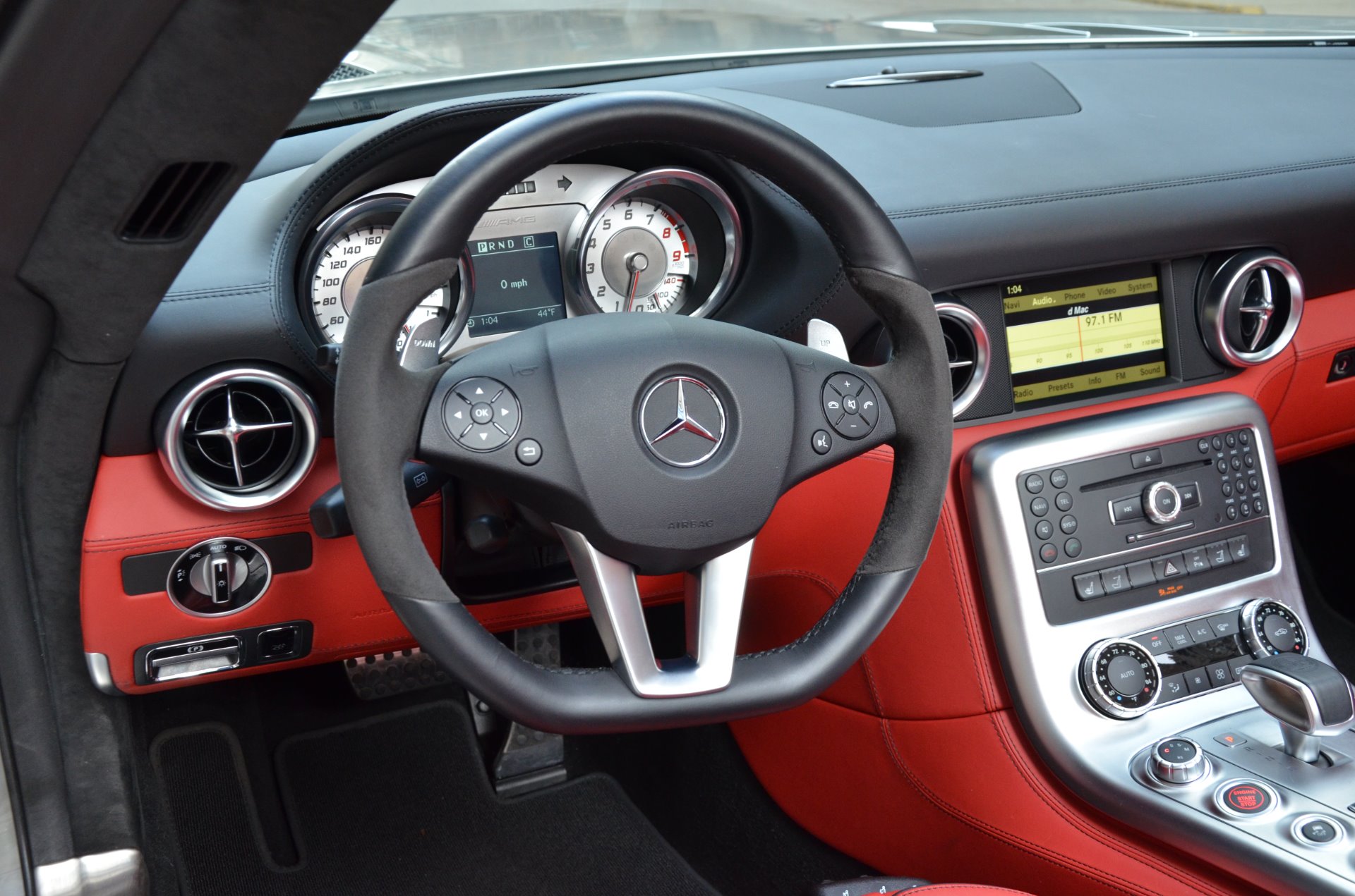 2012 Mercedes-Benz SLS AMG ROADSTER, 10/20
