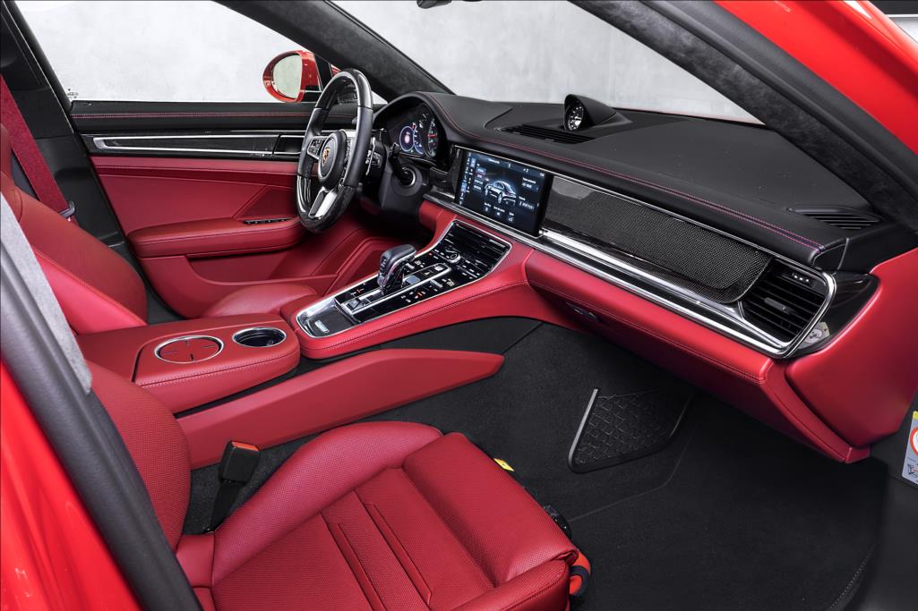 2017 Porsche Panamera Turbo exclusive, 11/20