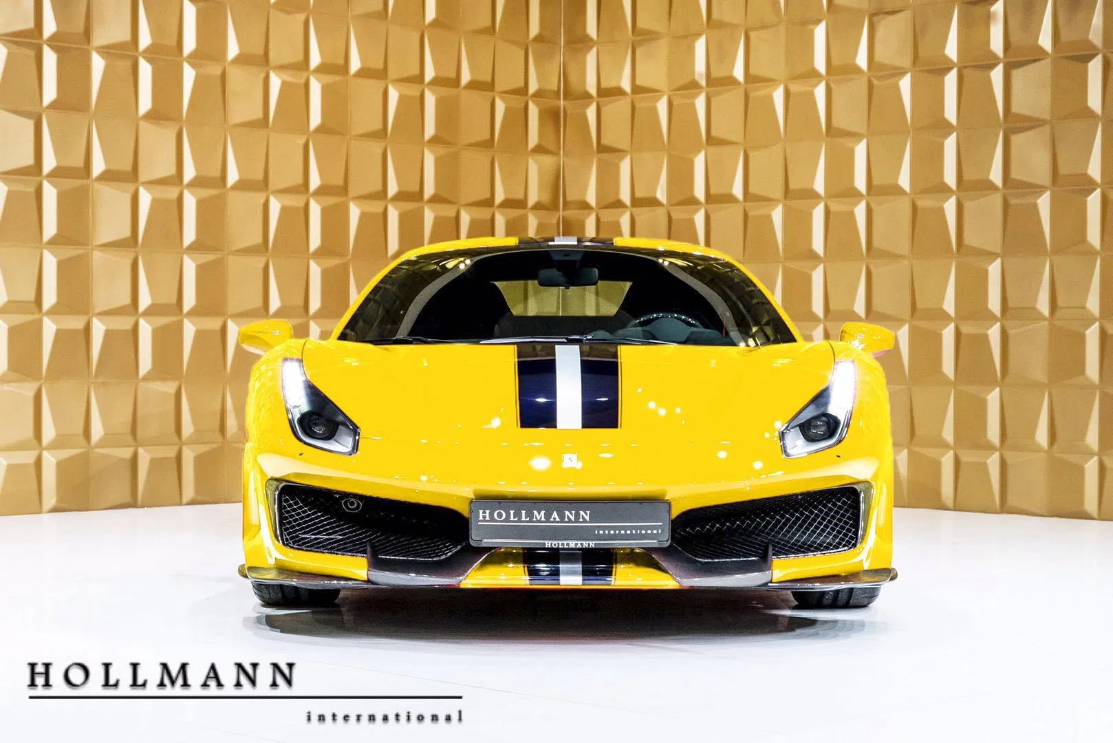 2020 Ferrari 488 Pista for sale, exterior, Giallo Triplo Strato