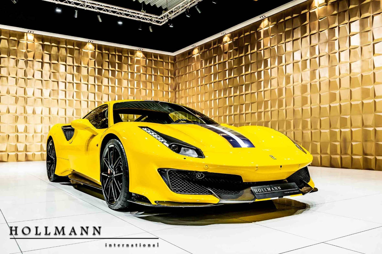 2020 Ferrari 488 Pista, 14/14