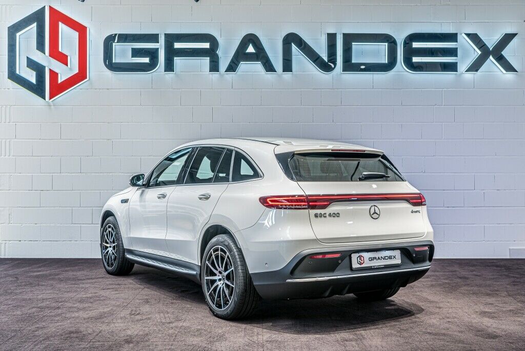 2020 Mercedes-Benz EQC 400 4M, 3/20