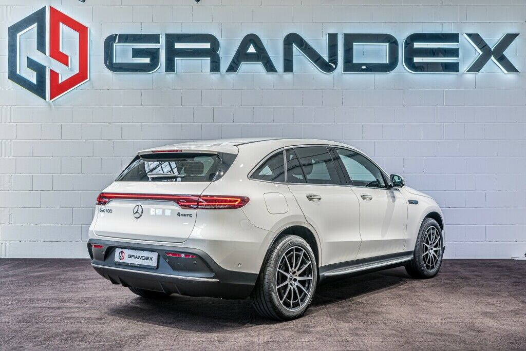 2020 Mercedes-Benz EQC 400 4M, 5/20