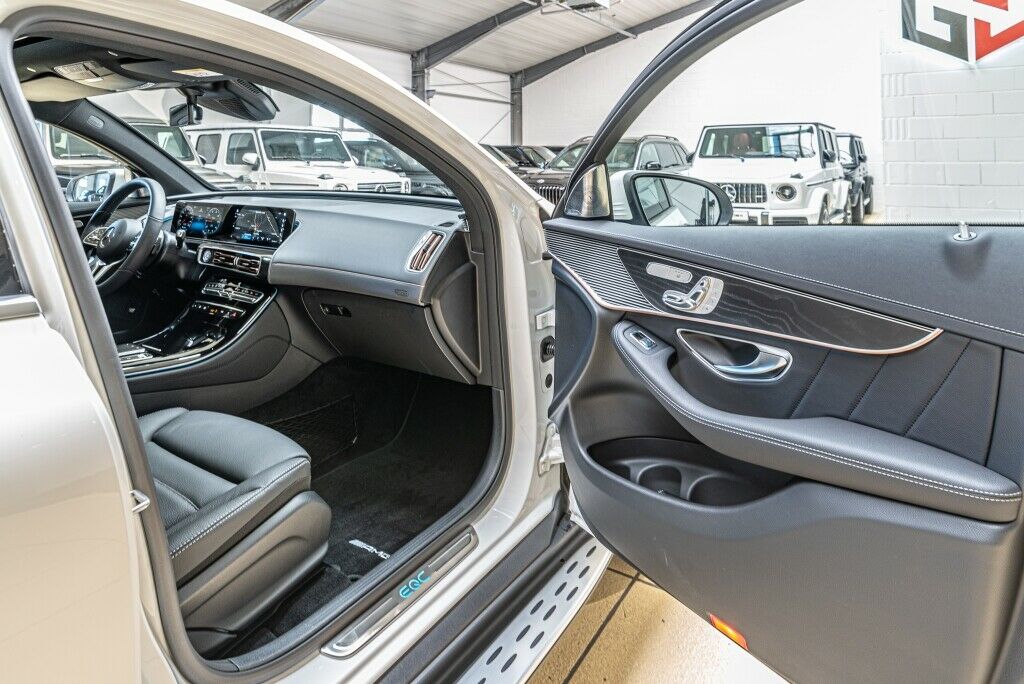 2020 Mercedes-Benz EQC 400 4M, 18/20