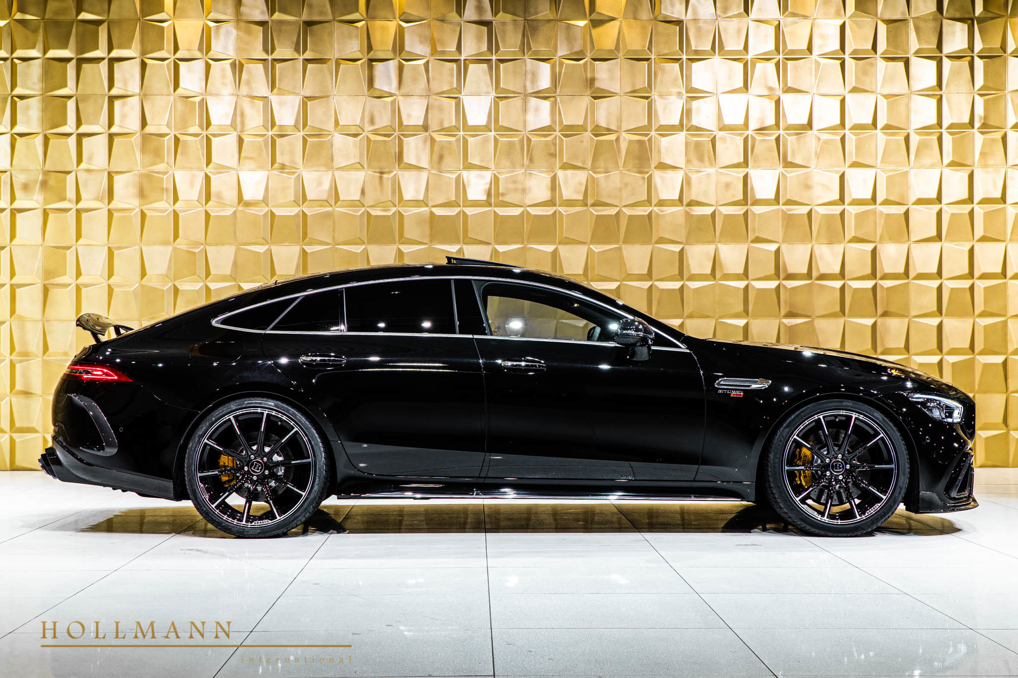 2020 BRABUS GT 700, 3/25